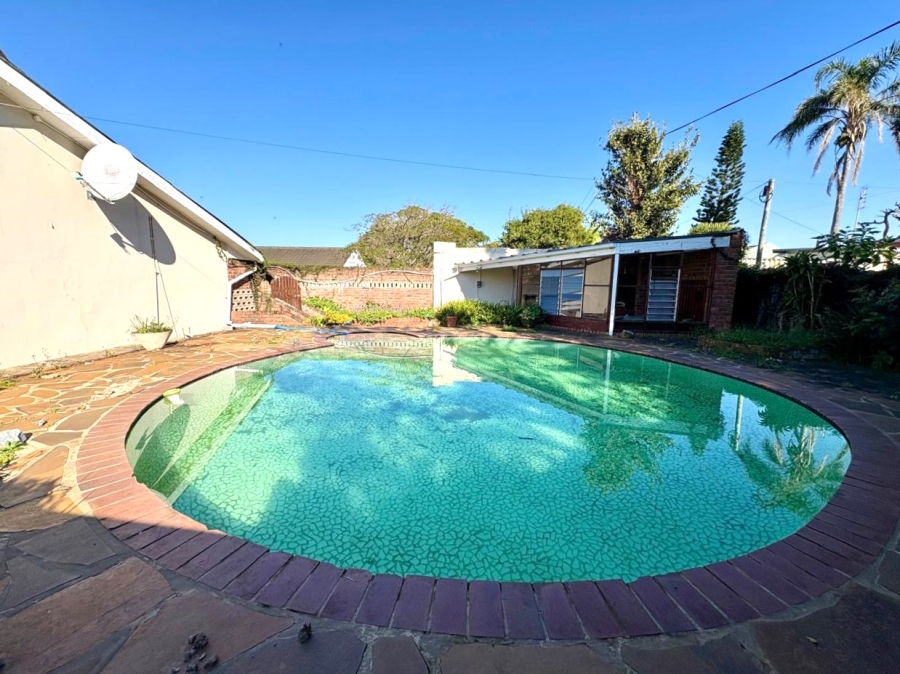 4 Bedroom Property for Sale in Gonubie Eastern Cape